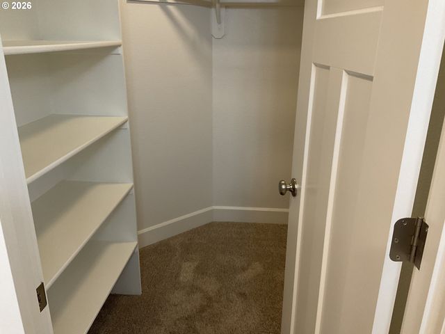 1048 Ne REGAN HILL Loop, Estacada, OR 97023