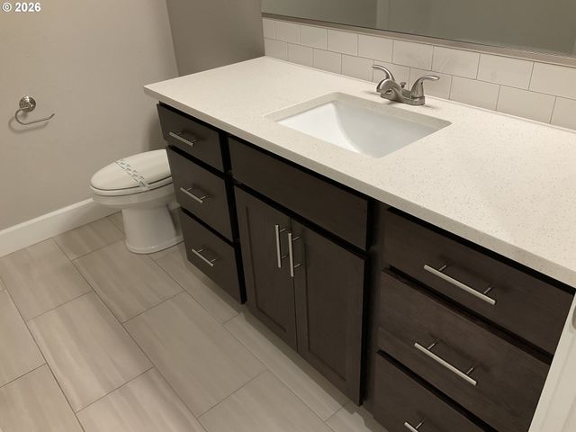 1048 Ne REGAN HILL Loop, Estacada, OR 97023