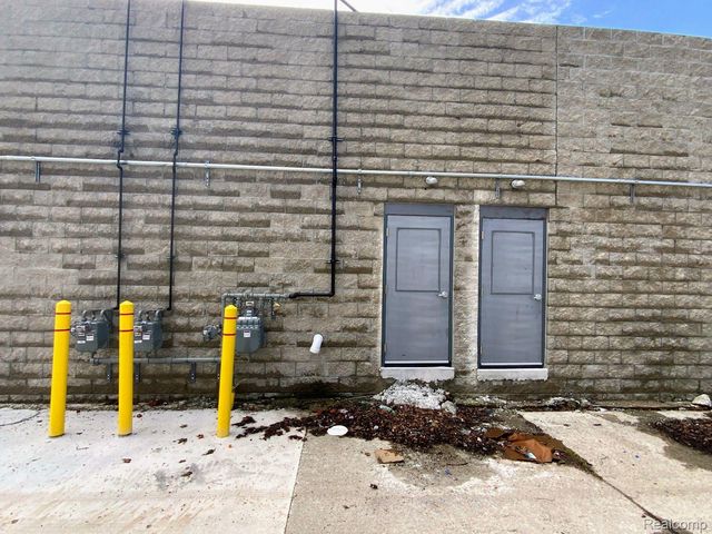 804 SOUTHFIELD Road, Lincoln Park, MI 48146