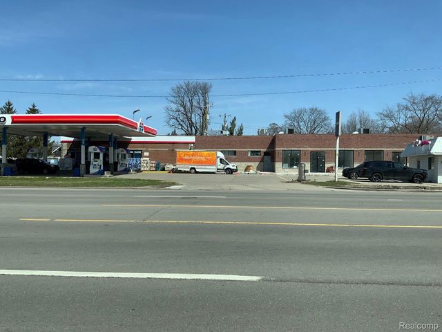 804 SOUTHFIELD Road, Lincoln Park, MI 48146
