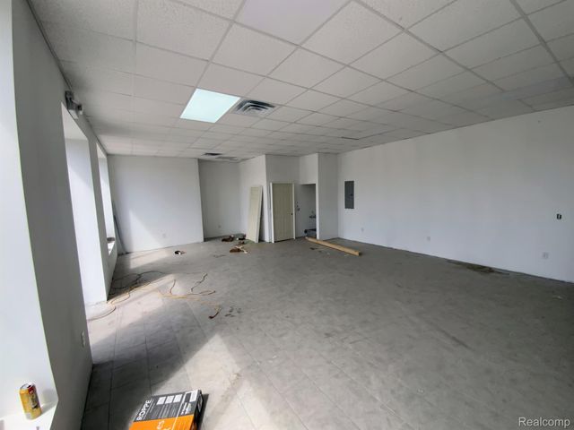 804 SOUTHFIELD Road, Lincoln Park, MI 48146