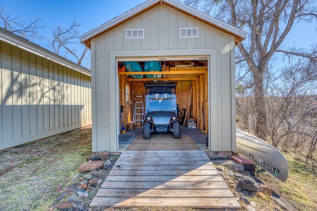 101 W Bluebonnet RD, Horseshoe Bay, TX 78657