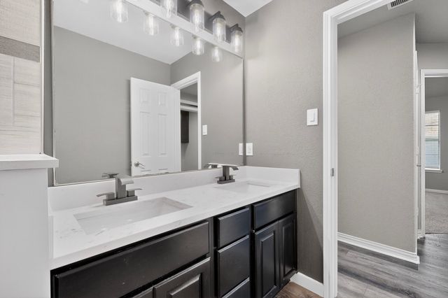 5915 Fieldcrest Lane, Sachse, TX 75048