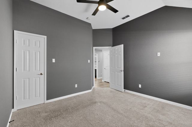 5915 Fieldcrest Lane, Sachse, TX 75048