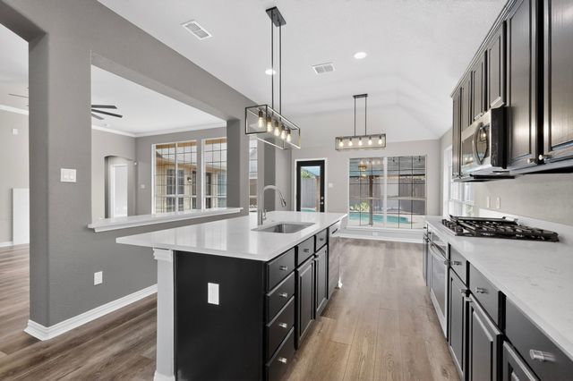 5915 Fieldcrest Lane, Sachse, TX 75048