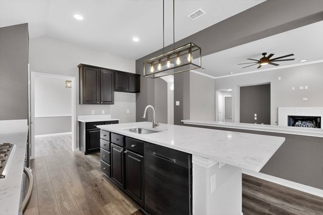 5915 Fieldcrest Lane, Sachse, TX 75048