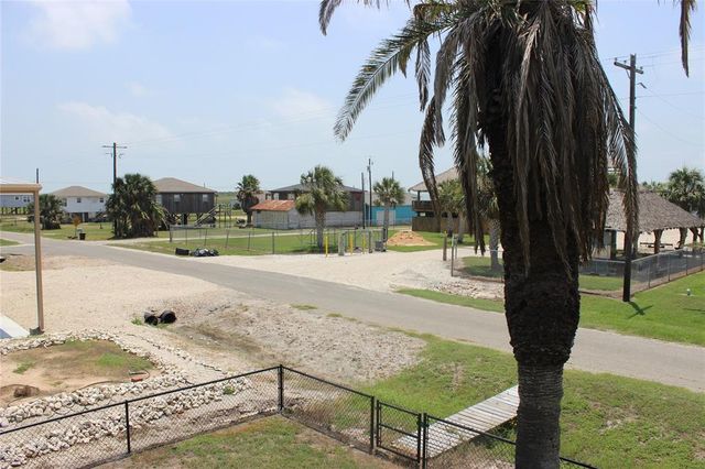 2641 County Road 312, Palacios, TX 77465