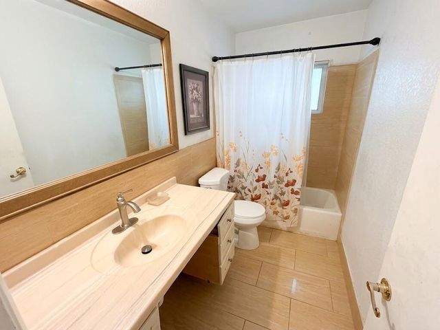 820 SW 49th Terrace, Margate, FL 33068