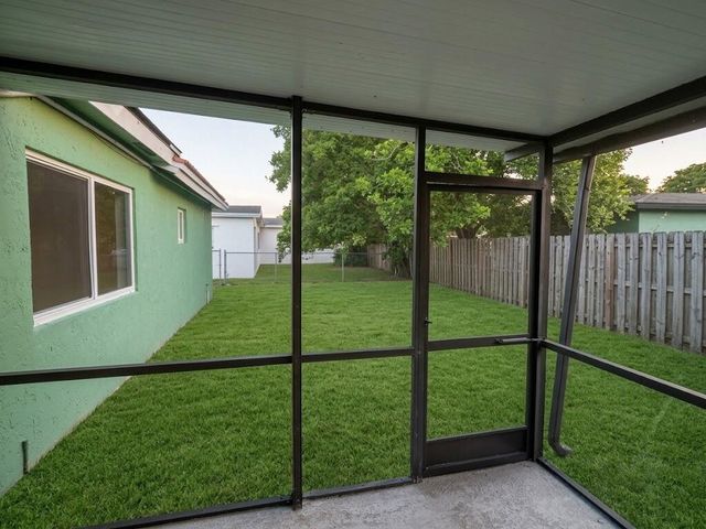 820 SW 49th Terrace, Margate, FL 33068