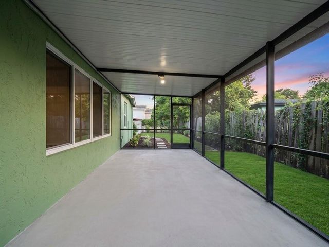 820 SW 49th Terrace, Margate, FL 33068