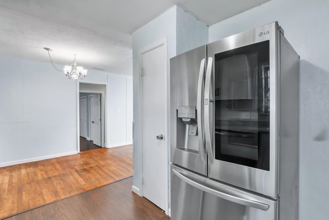 348 Chicago Avenue, Valparaiso, FL 32580