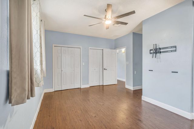 348 Chicago Avenue, Valparaiso, FL 32580