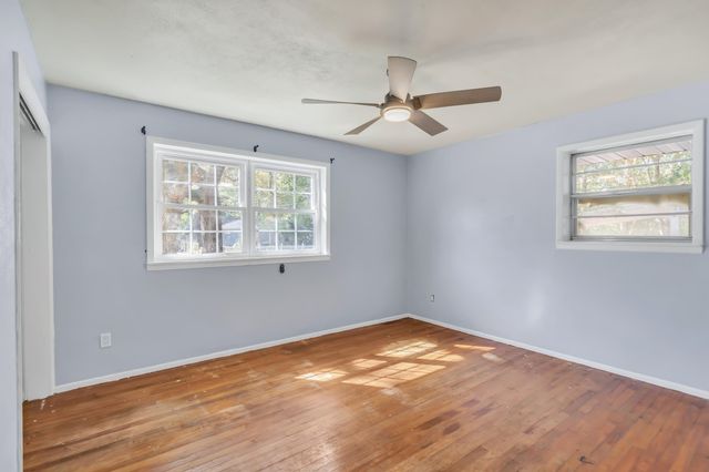 348 Chicago Avenue, Valparaiso, FL 32580