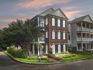 3403 Crest Hill Lane, Houston, TX 77007