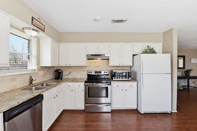 23827 Lestergate Drive, Spring, TX 77373