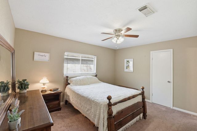 23827 Lestergate Drive, Spring, TX 77373