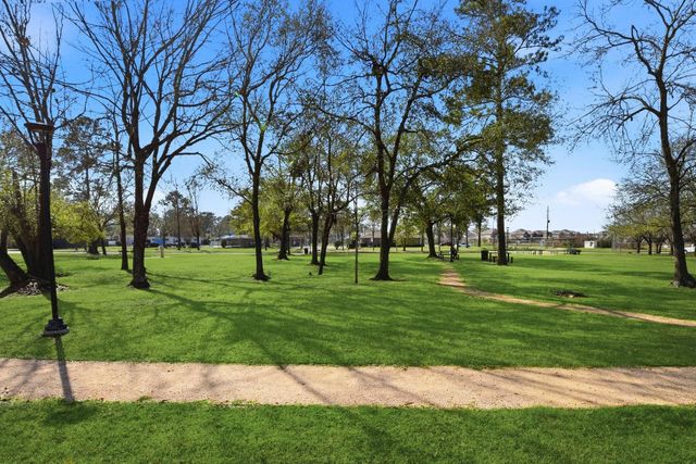 23827 Lestergate Drive, Spring, TX 77373