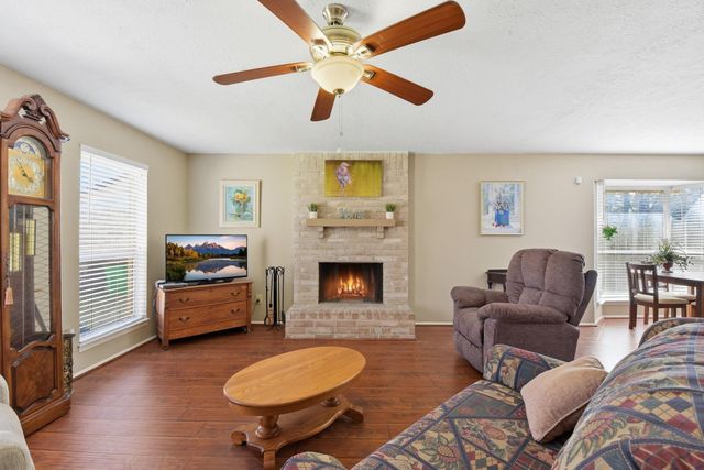 23827 Lestergate Drive, Spring, TX 77373