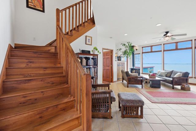 1904 Barber Drive, Stoughton, WI 53589