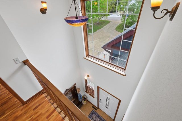 1904 Barber Drive, Stoughton, WI 53589