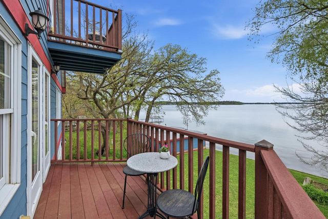 1904 Barber Drive, Stoughton, WI 53589