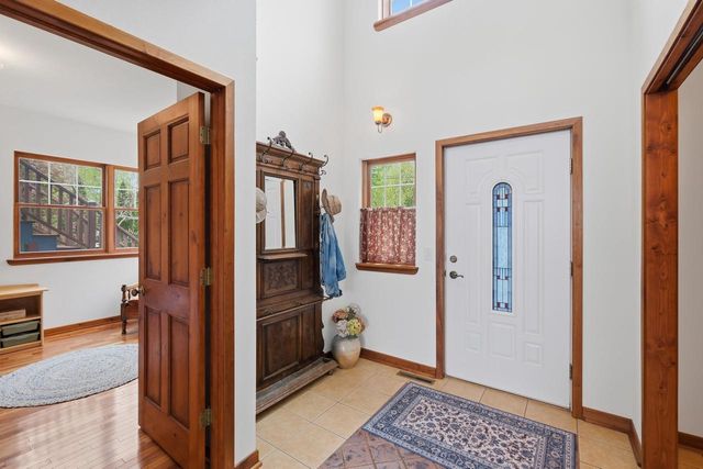 1904 Barber Drive, Stoughton, WI 53589