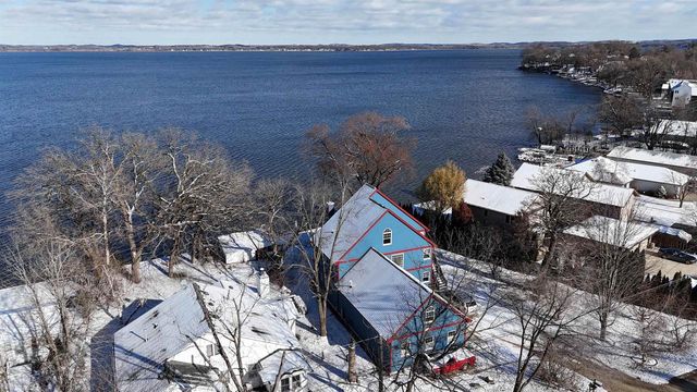1904 Barber Drive, Stoughton, WI 53589