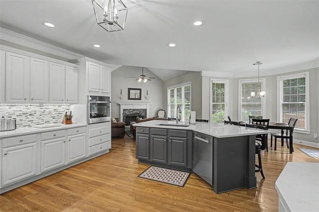 5099 Waldenbrooke Court NW, Acworth, GA 30101