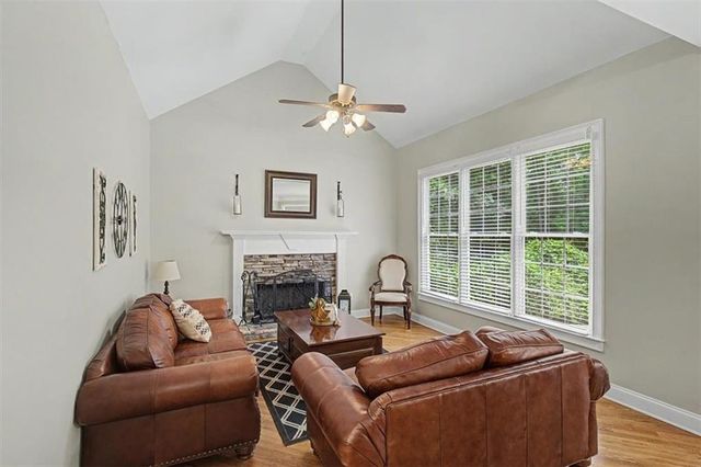 5099 Waldenbrooke Court NW, Acworth, GA 30101