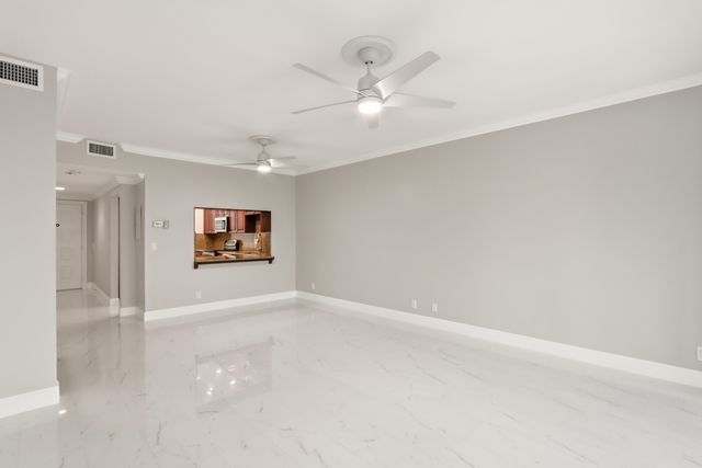 220 Lake Drive 206, Palm Beach Shores, FL 33404