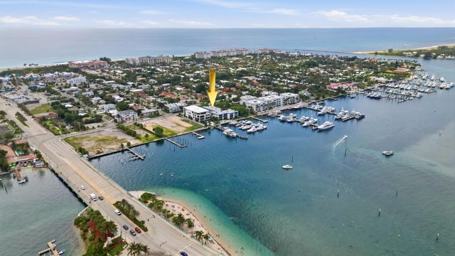 220 Lake Drive 206, Palm Beach Shores, FL 33404