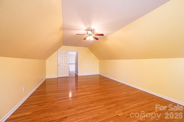 4726 Crystal Falls Avenue, Hickory, NC 28601