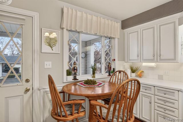 447 Maple Street, Wyandotte, MI 48192