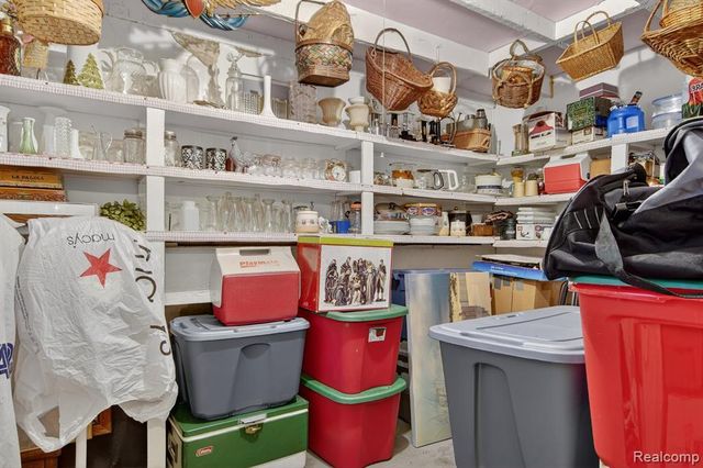 447 Maple Street, Wyandotte, MI 48192