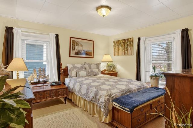 447 Maple Street, Wyandotte, MI 48192