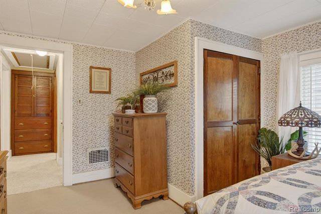 447 Maple Street, Wyandotte, MI 48192