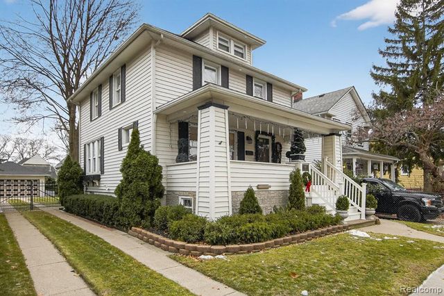 447 Maple Street, Wyandotte, MI 48192