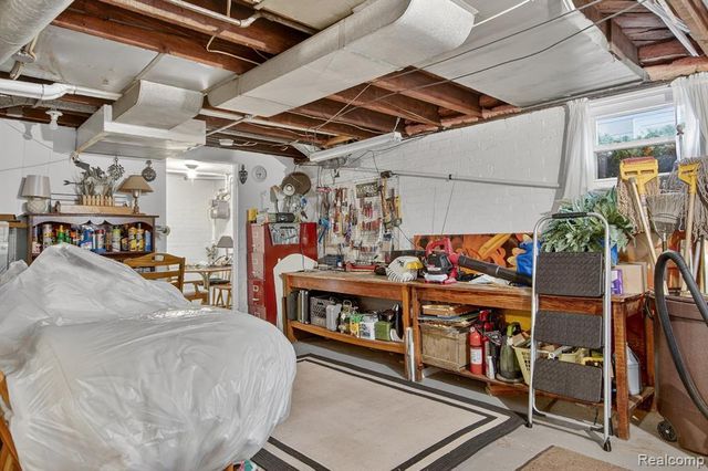 447 Maple Street, Wyandotte, MI 48192