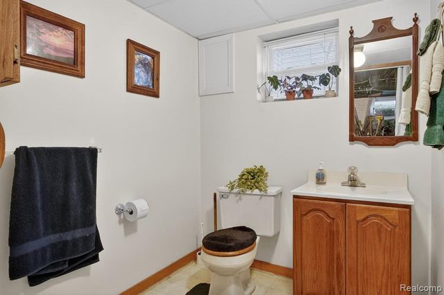 447 Maple Street, Wyandotte, MI 48192