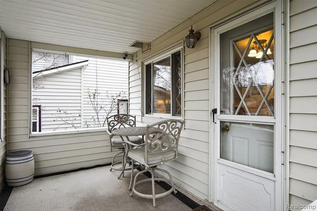 447 Maple Street, Wyandotte, MI 48192