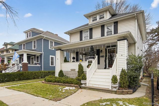 447 Maple Street, Wyandotte, MI 48192