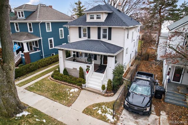 447 Maple Street, Wyandotte, MI 48192