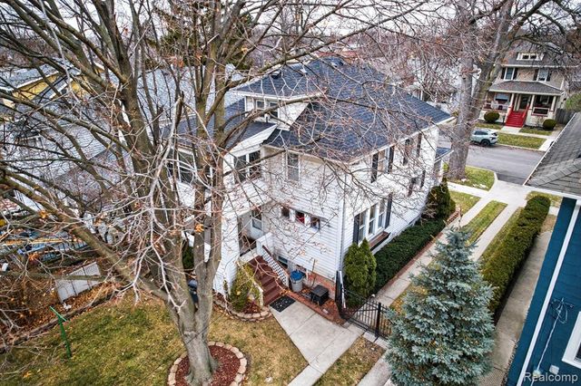 447 Maple Street, Wyandotte, MI 48192