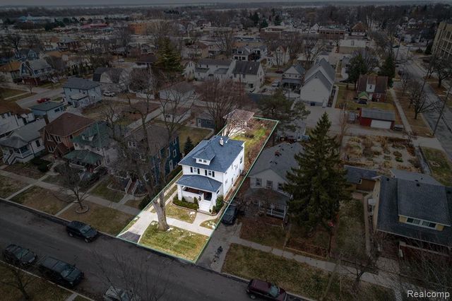 447 Maple Street, Wyandotte, MI 48192