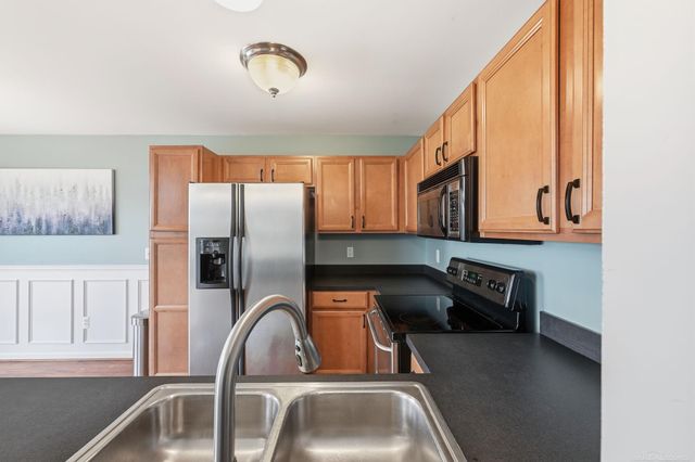 15449 Yale Drive, Clinton Township, MI 48038