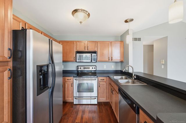 15449 Yale Drive, Clinton Township, MI 48038