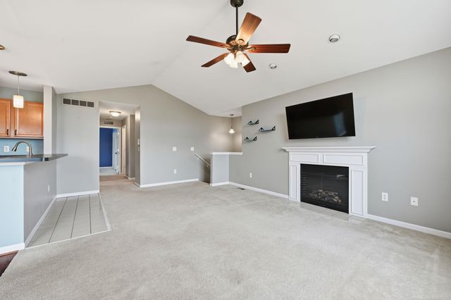 15449 Yale Drive, Clinton Township, MI 48038