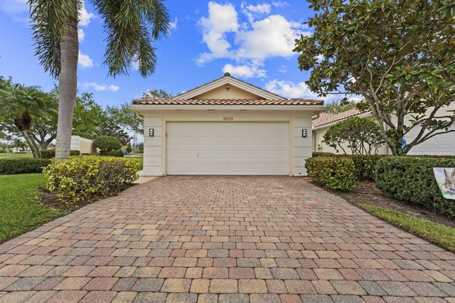 8233 Cozumel Lane, Wellington, FL 33414