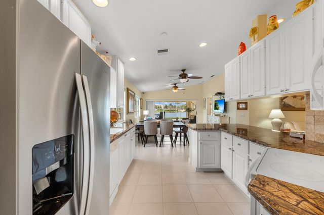 8233 Cozumel Lane, Wellington, FL 33414