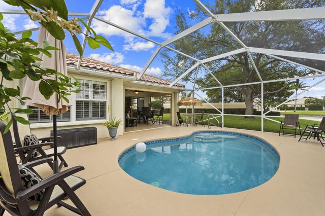 8233 Cozumel Lane, Wellington, FL 33414